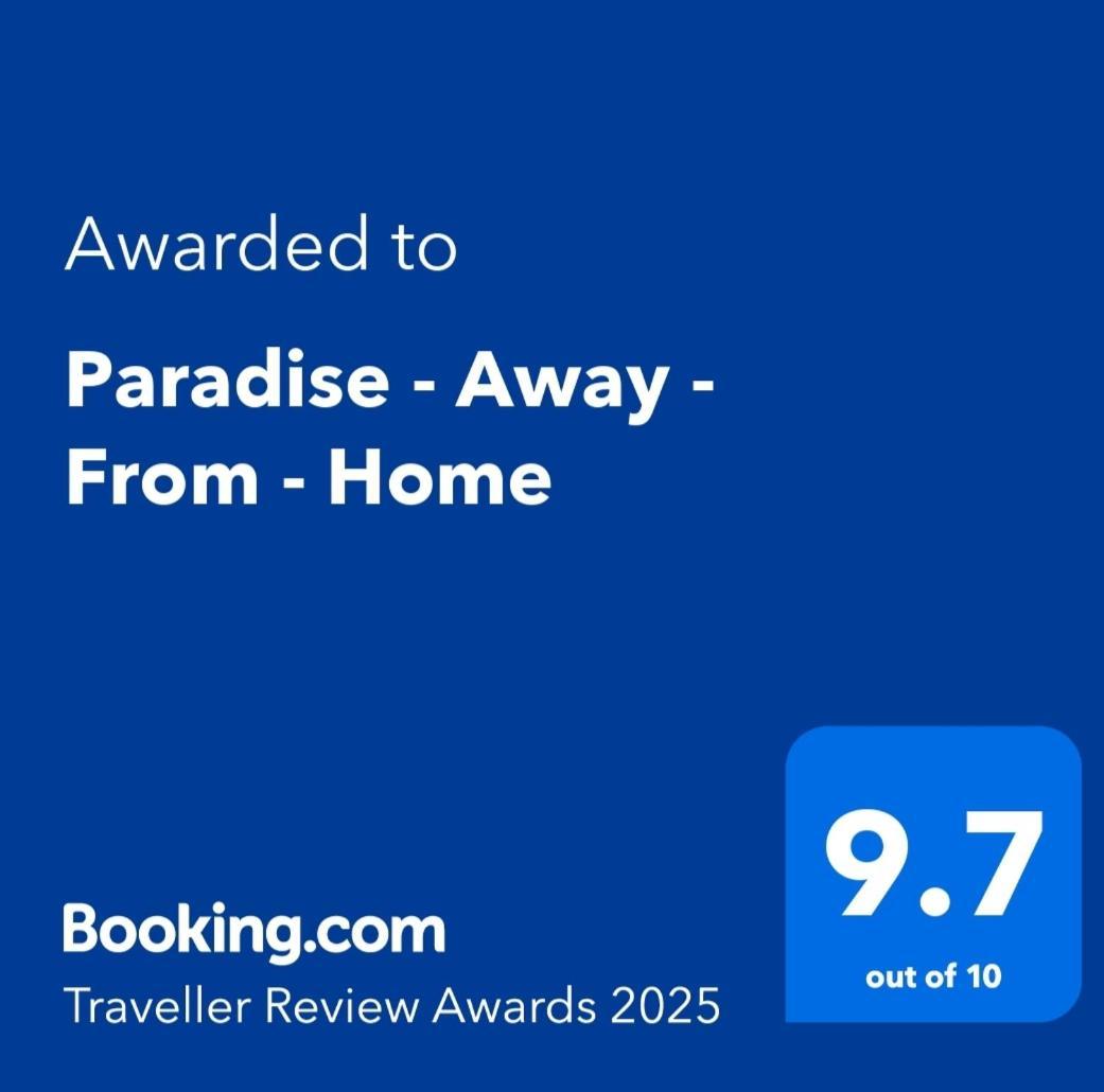 Apartment Paradise - Away - From - *